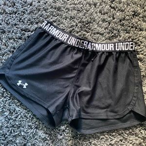 ✨BLACK UNDER ARMOUR ATHLETIC SHORTS✨